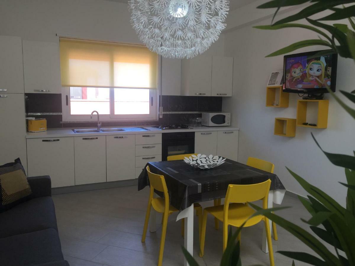 Casa Vacanze Anna Balestrate Buitenkant foto